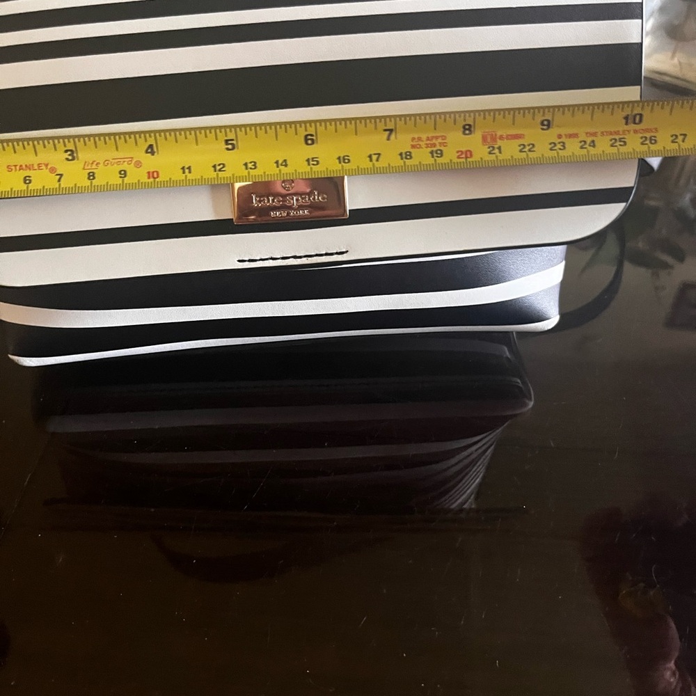 Kate Spade Bag - Picture 6 of 8